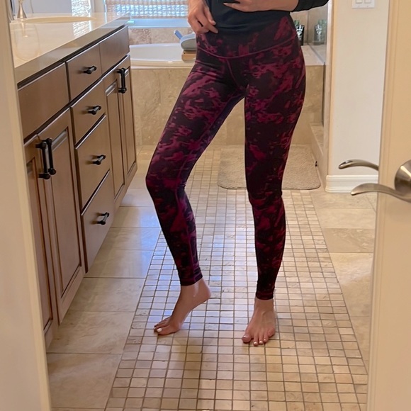 Lululemon Leggings - Picture 3 of 8